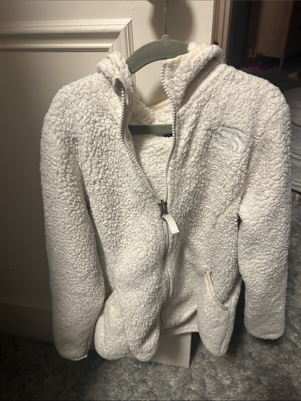 The North Face kids Cream Sherpa Hoodie Jacket size 10